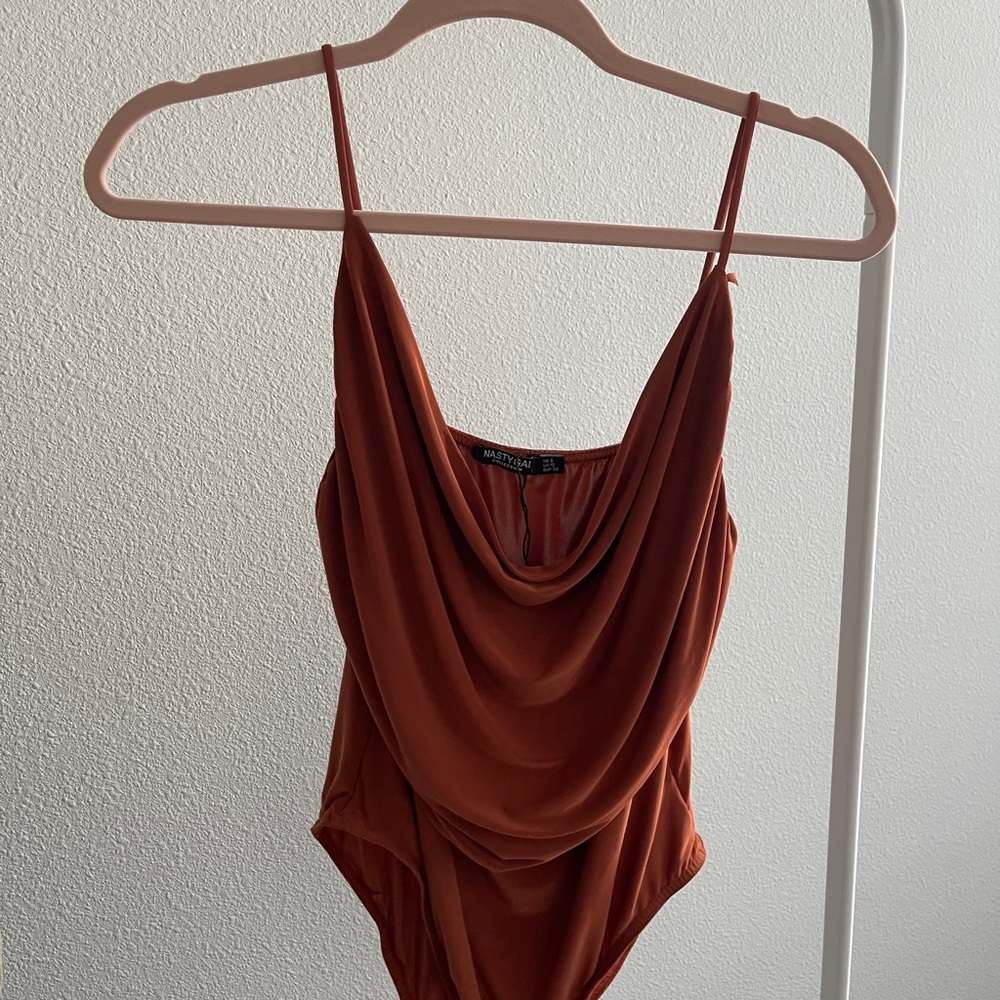 burnt orange bodysuit from nasty gal